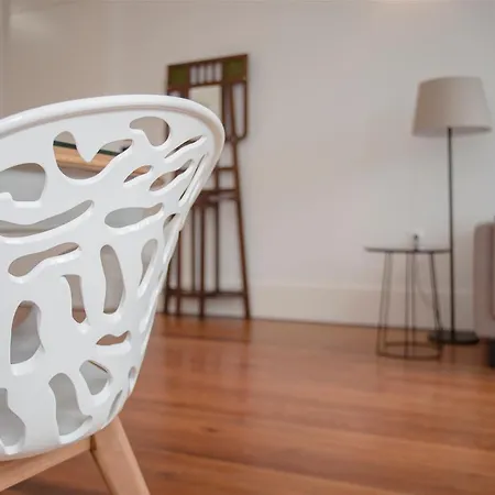 Liiiving - Downtown & Riverside Balcony Διαμέρισμα *