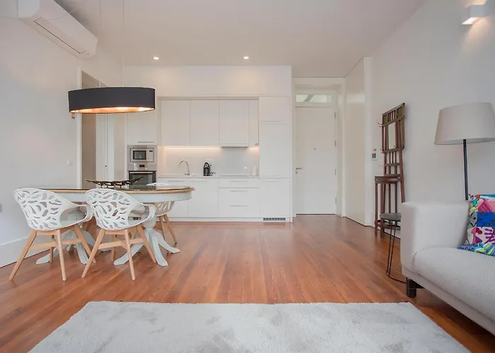 아파트 Liiiving - Downtown & Riverside Balcony